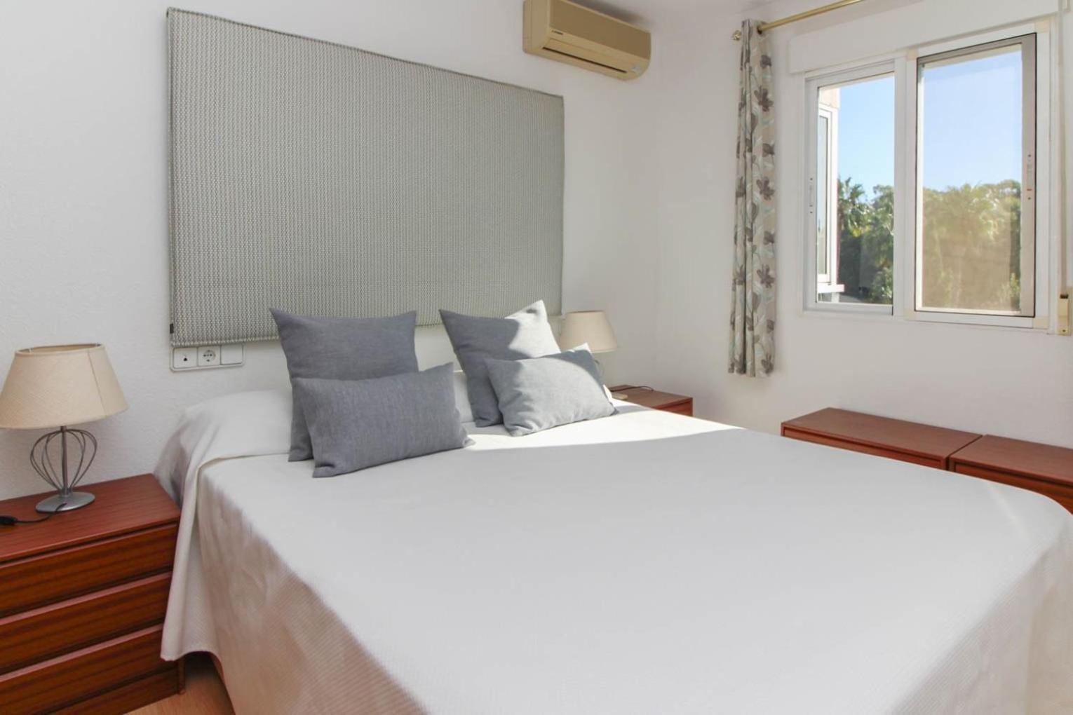 אלביר Apartamento Golf Pau Casals מראה חיצוני תמונה